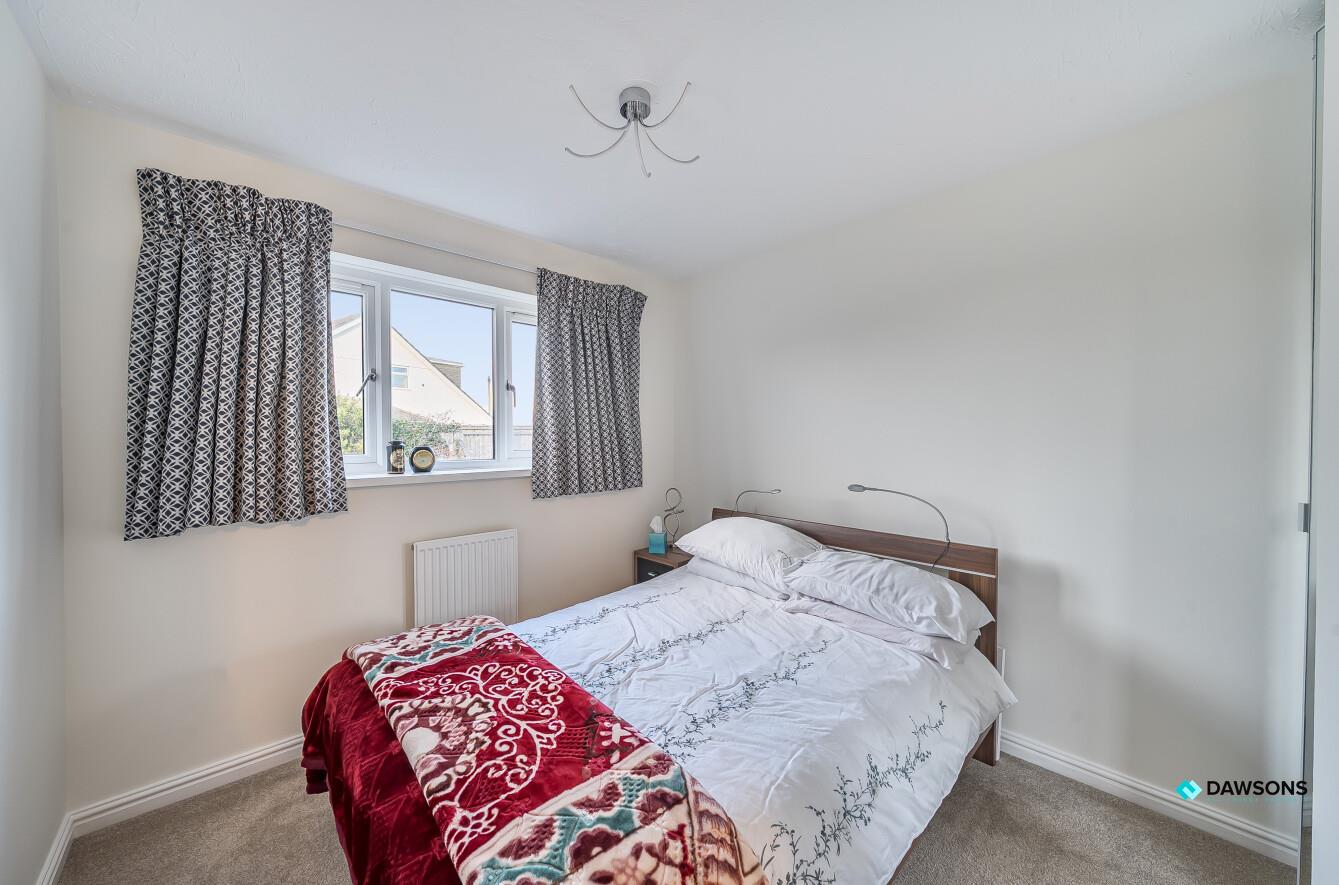 Ffordd Draenen Ddu, West Cross, Mumbles, Swansea, SA3 5RP